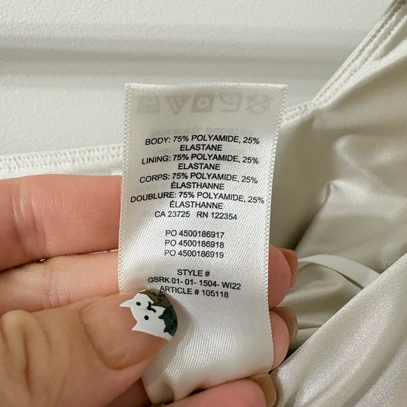 BNWT BABATON Satinette Squareneck Matte Pearl Longsleeve Bodysuit Sz S Cool Girl - Picture 7 of 7